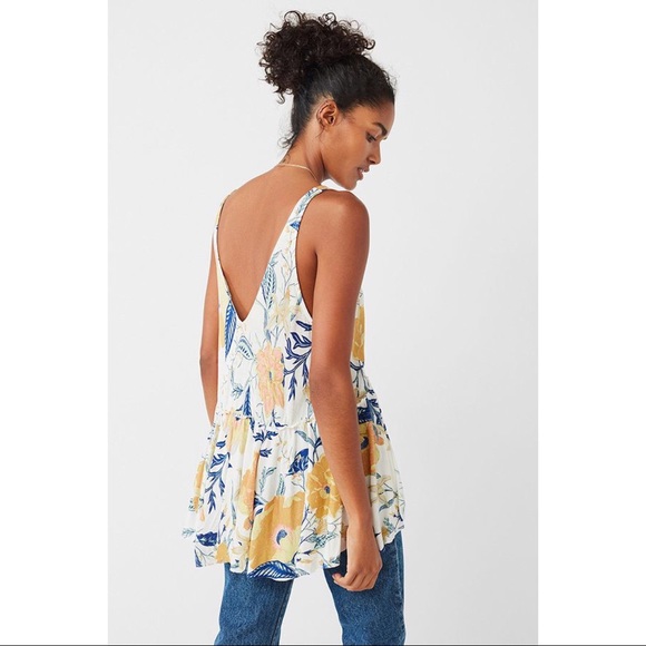 UO Kimchi Blue Celestial Dreams Tank Top - Picture 4 of 7